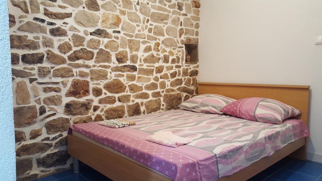 Holiday House Popovic Sućuraj Exterior foto